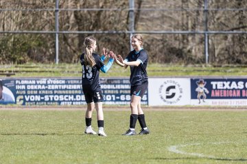 Bild 118 - wBJ VfL Pinneberg - Waldd�rfer SV : Ergebnis: 5:0
